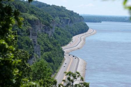 autocamper tur Great River Road
